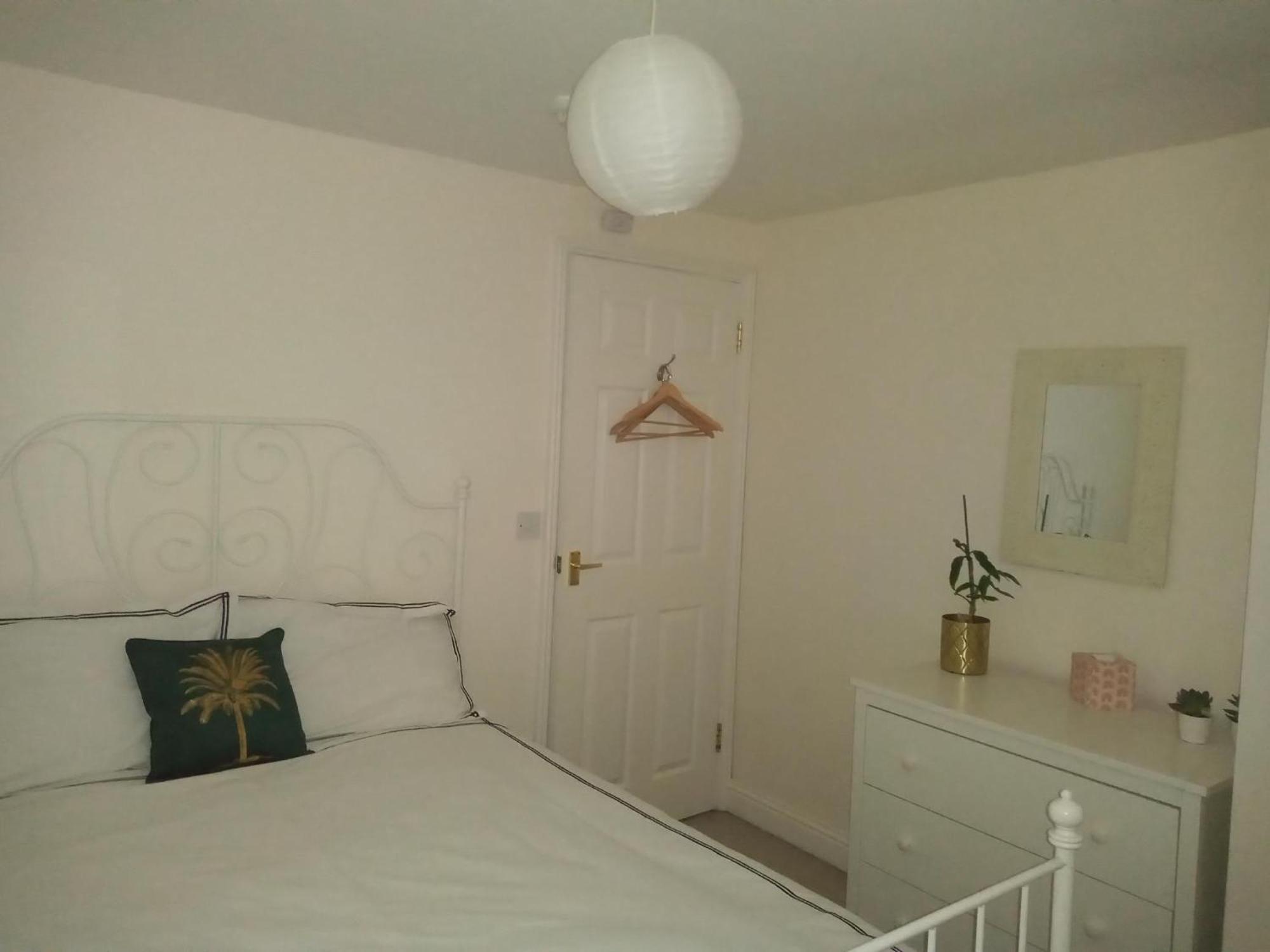 The Eaves, Glastonbury High Street 2 Bed 2 Bathroom Apartment المظهر الخارجي الصورة